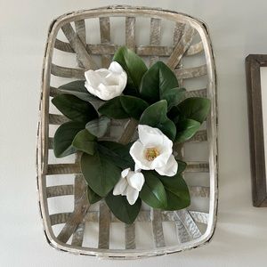 10” Magnolia Wreaths